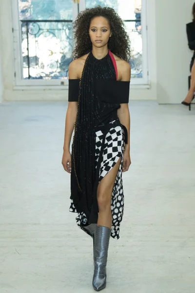 Look 6